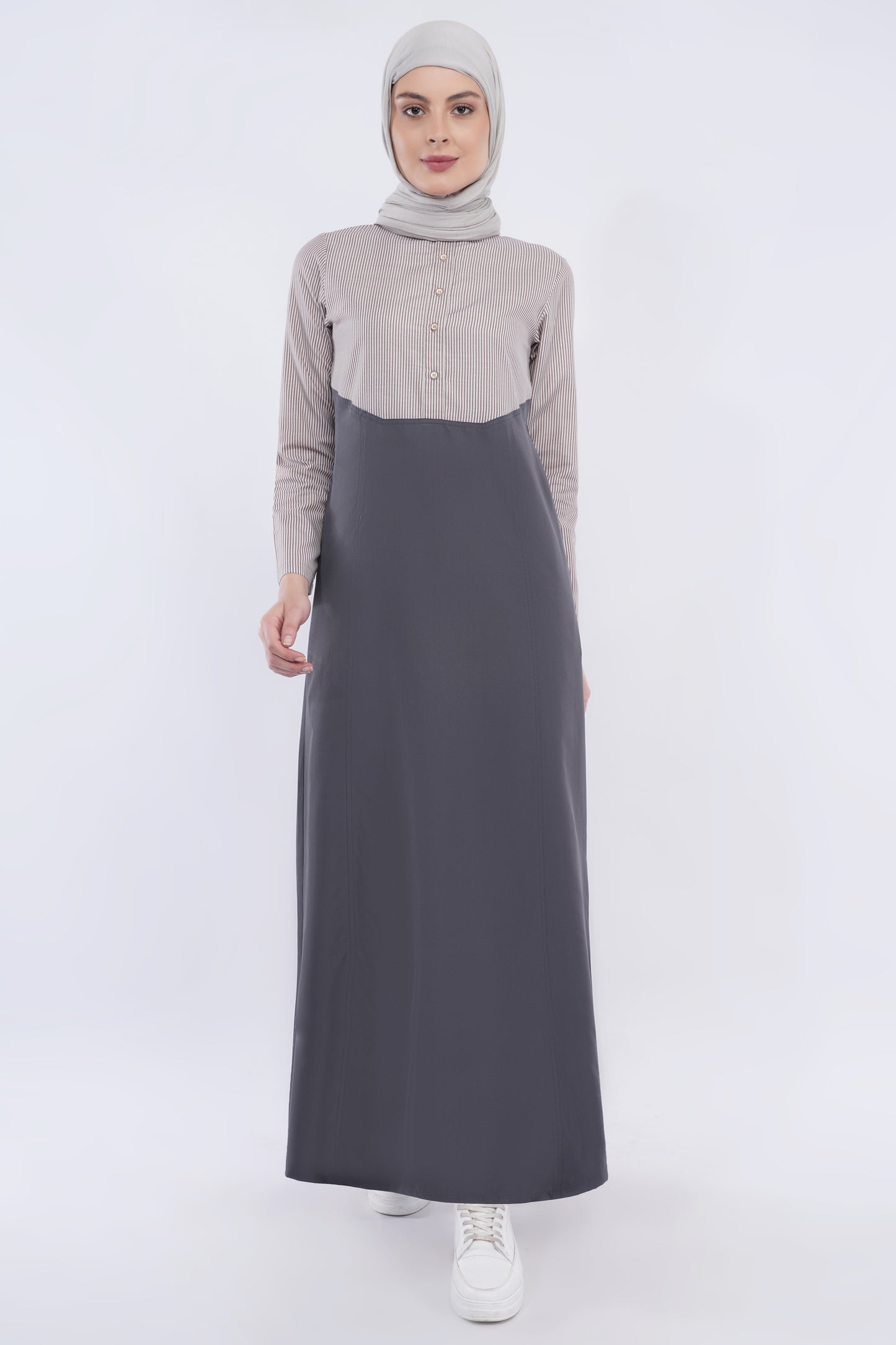 Calm Contrast Smart Look Jilbab